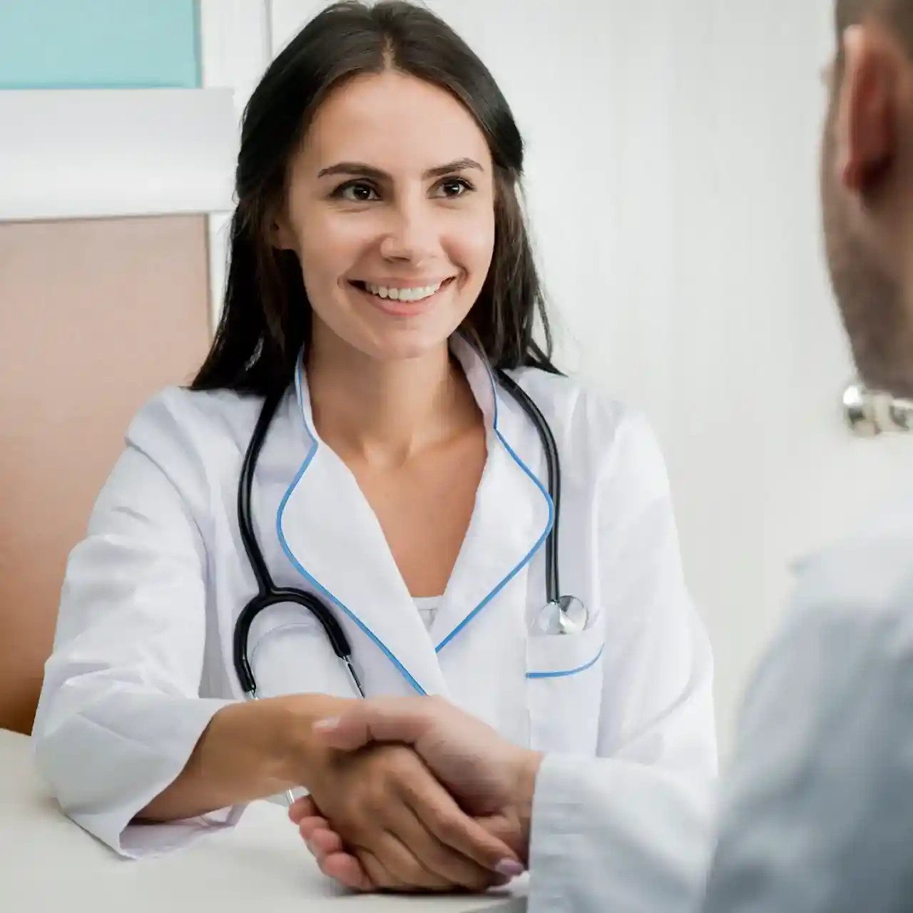 Dubai Doctor License: Complete Guide to DHA, DOH, and MOH Licensing in the UAE